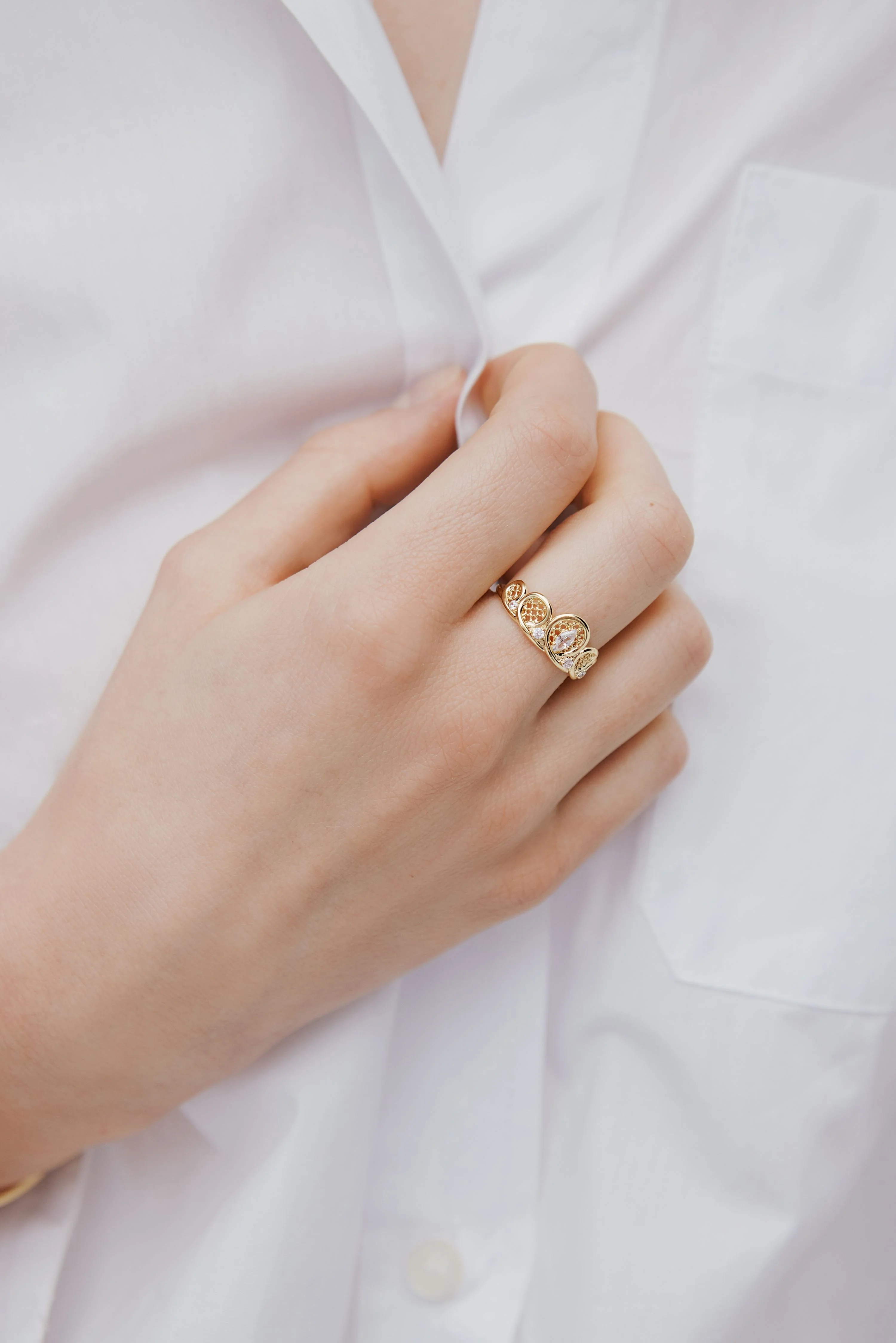 Adjustable Golden Filigree and Crystal Tiara Ring - Image 3