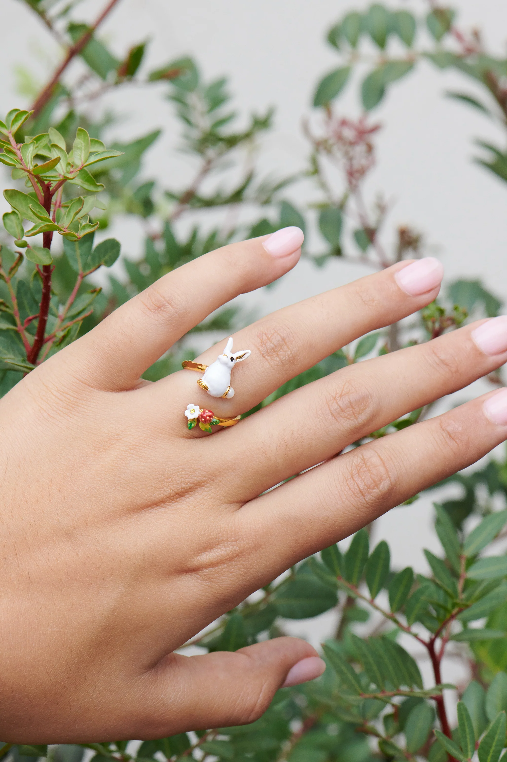 Enchanted Encounter Bunny and White Flower Adjustable Ring - Image 3