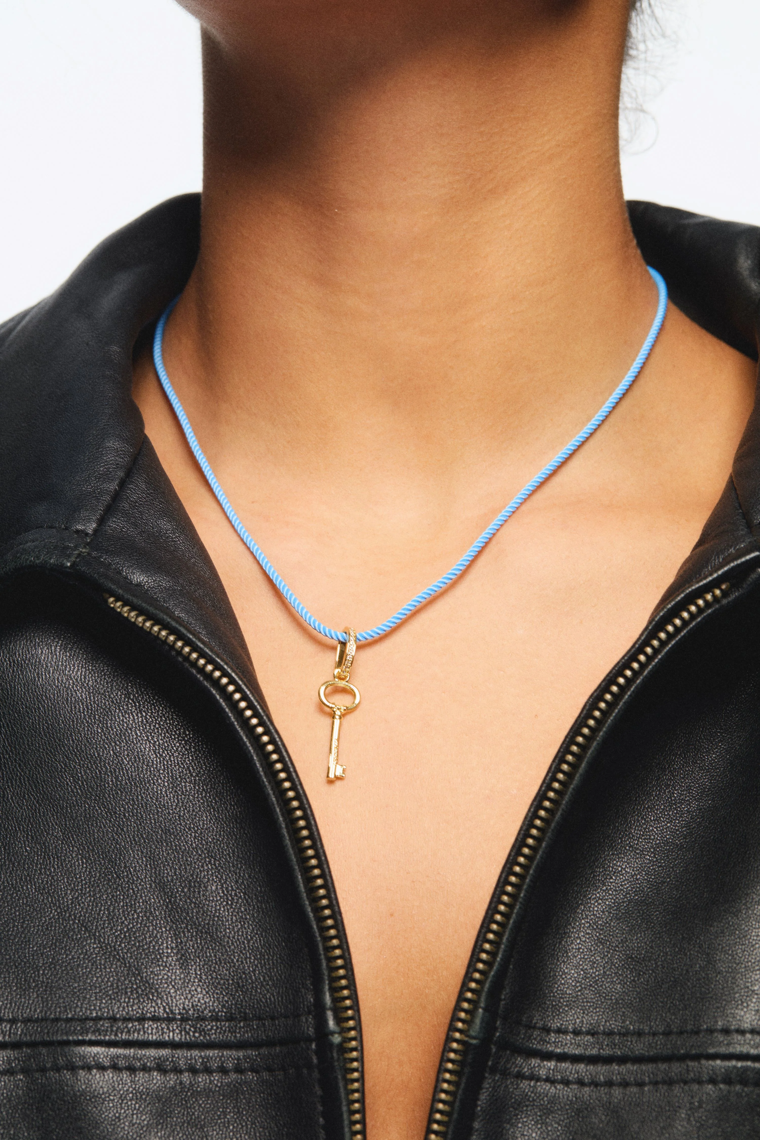 Golden Key Pendant - Mystery and Freedom - Image 3