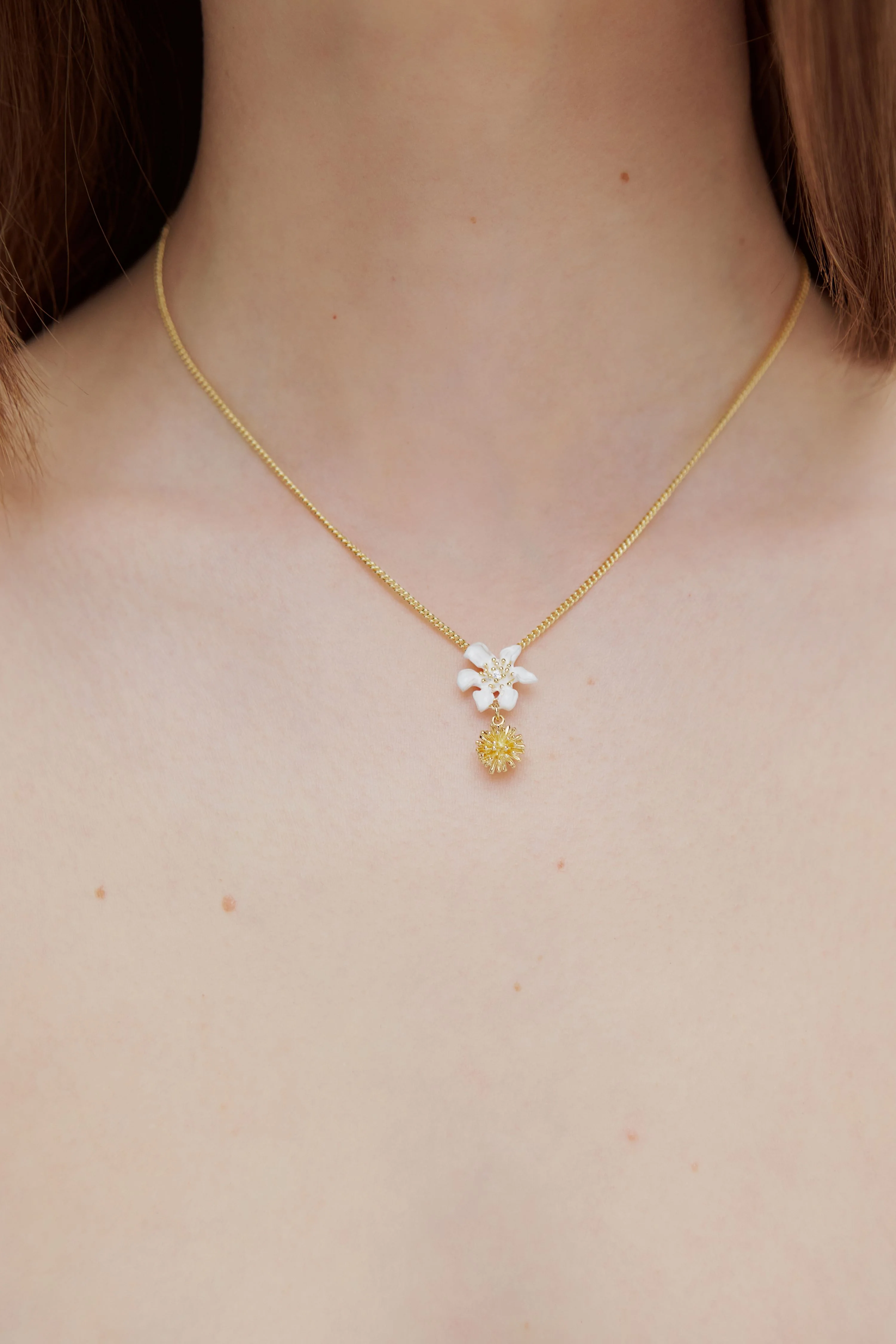 Large White Clematis and Japanese Kerria Necklace - Image 4