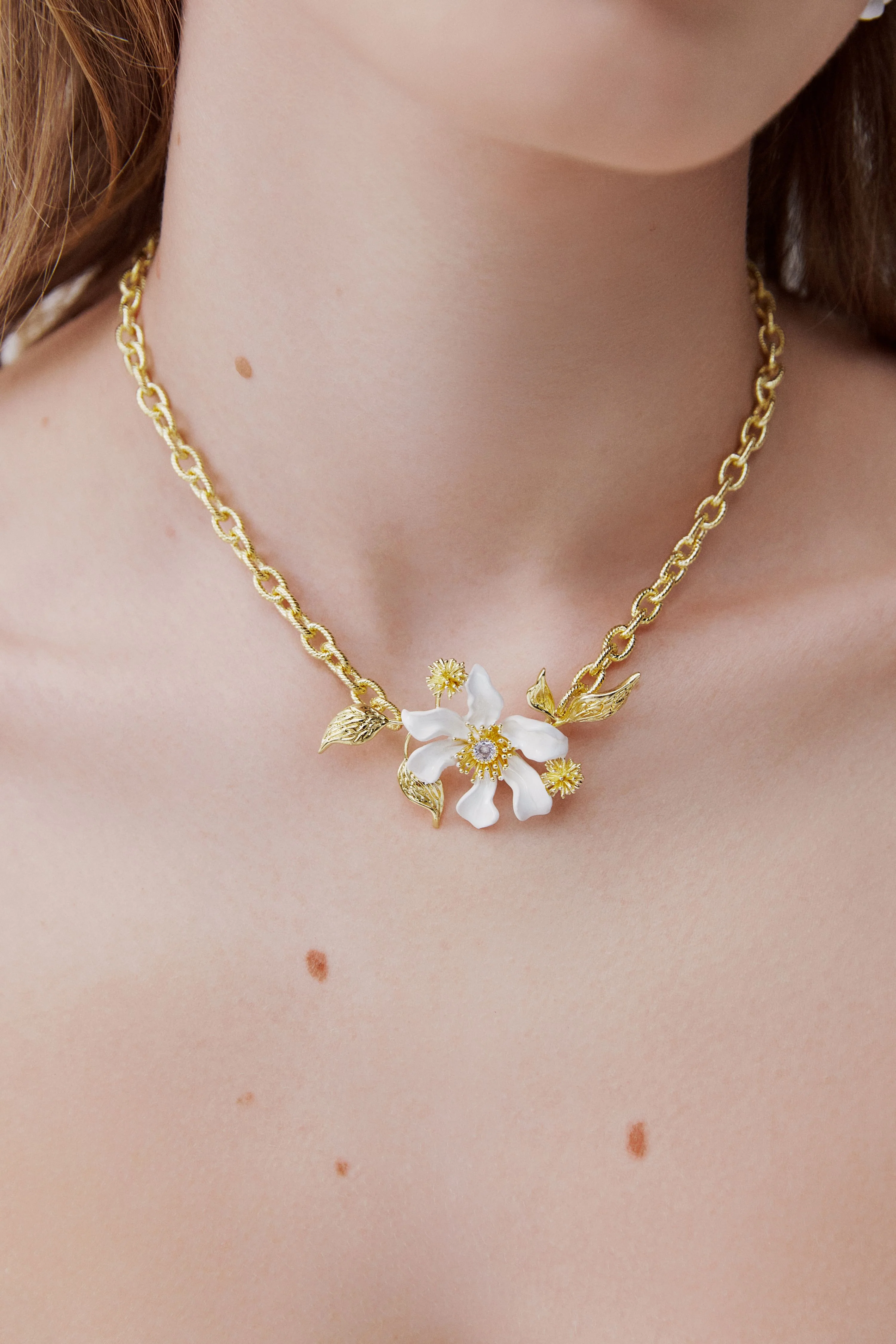 Large White Clematis Flower - Japanese Kerria and Laurel Necklace - Image 4