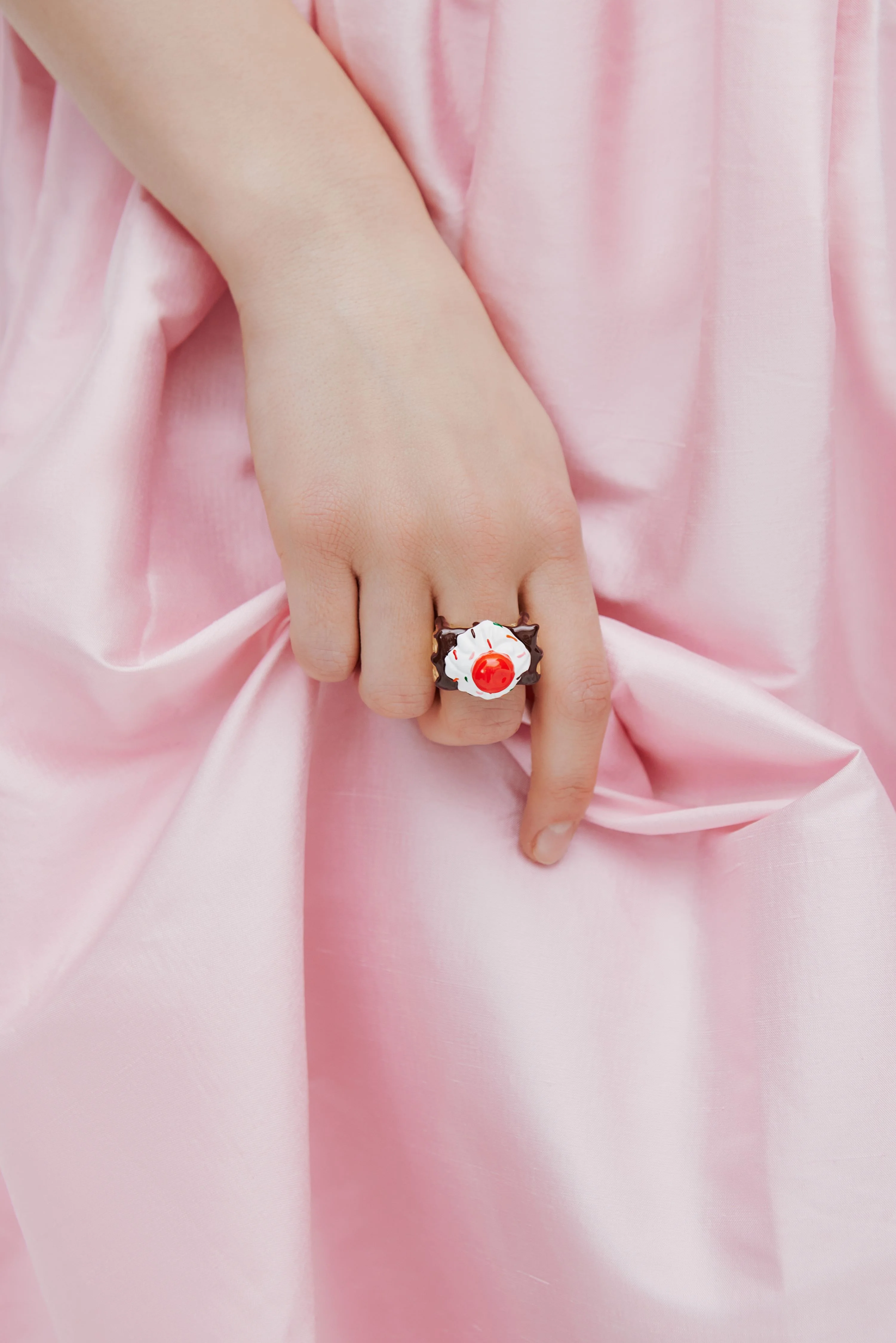 N2 Ice Cream Sundae Cocktail Ring - Image 3
