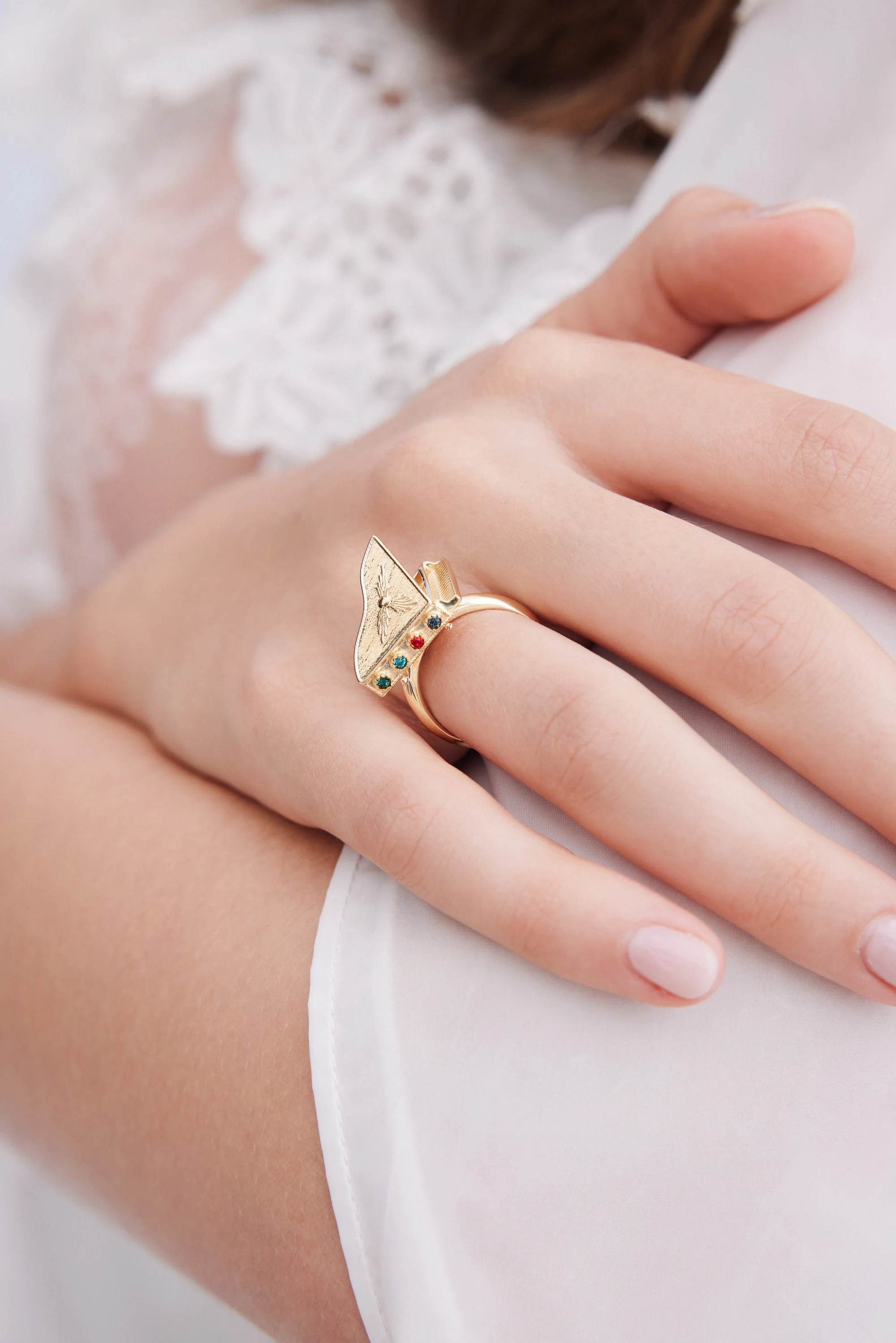 Paris Opera Gold Piano Ring - Image 3