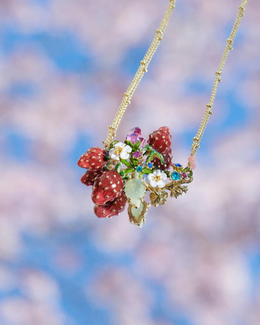 Royal Gardens Strawberry and White Flower Necklace - Image 3