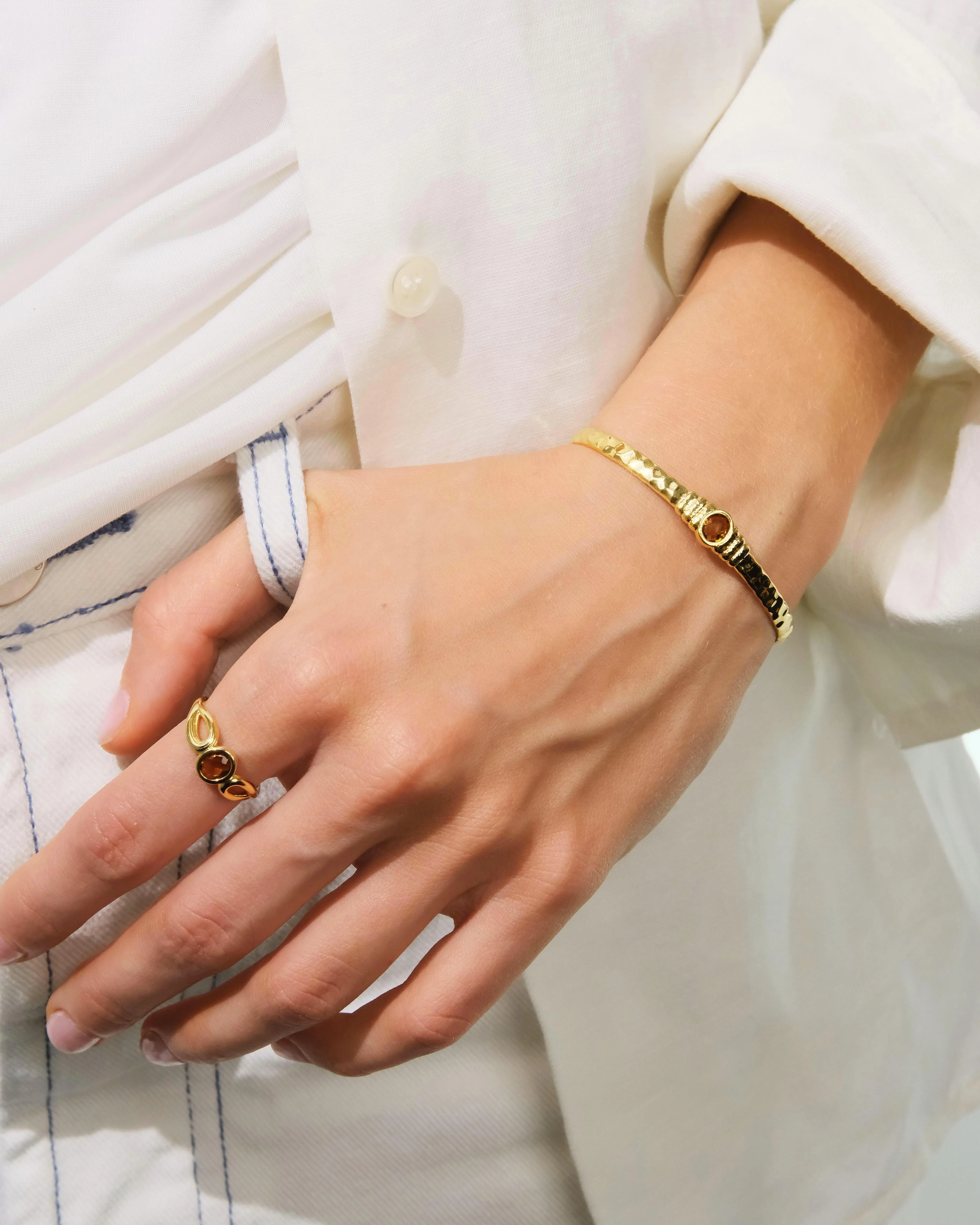 Thin Gold Ring, Striated Texture and Faceted Glass - Image 3