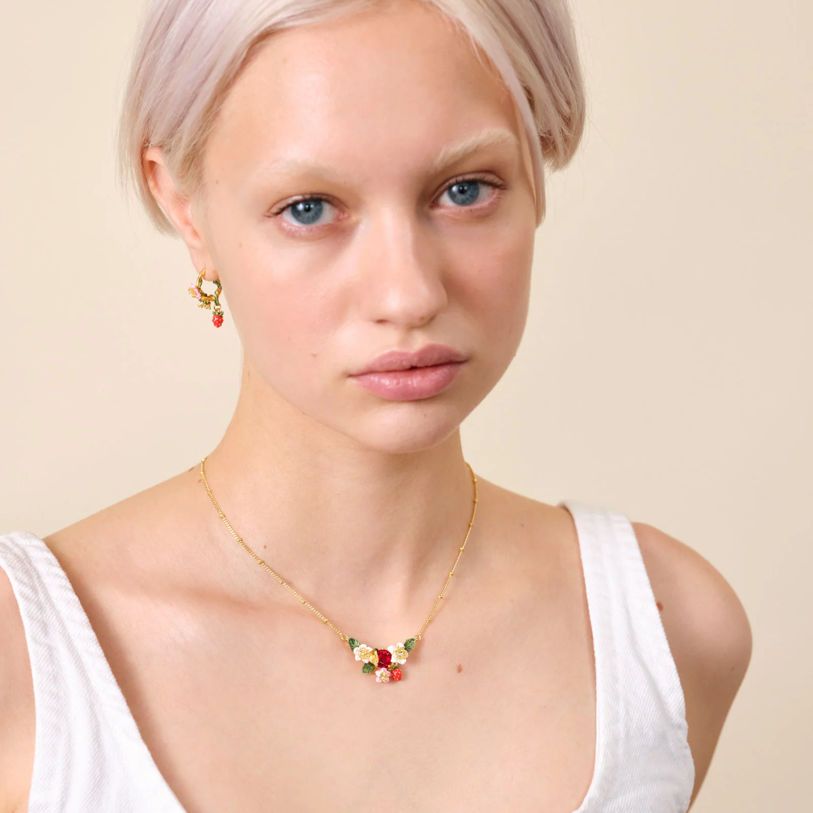 Wild Strawberry, Strawberry Flower and Bumblebee Statement Necklace - Image 4